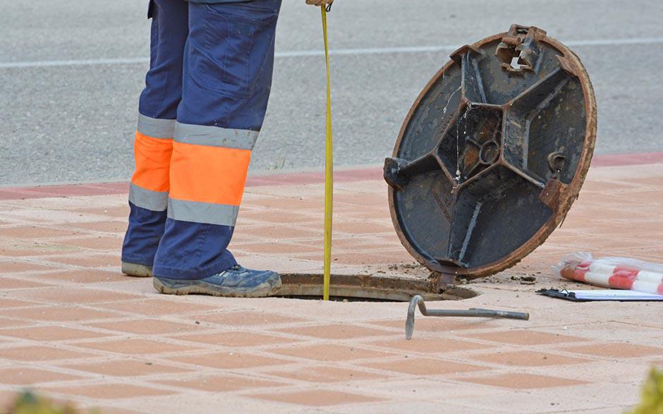 pompe déboucheur wc Versailles